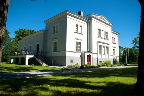 Отель Saka Manor Сака-19