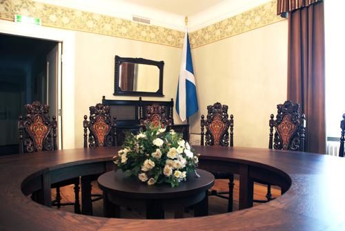 Отель Saka Manor Сака
