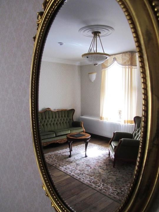 Отель Saka Manor Сака-53